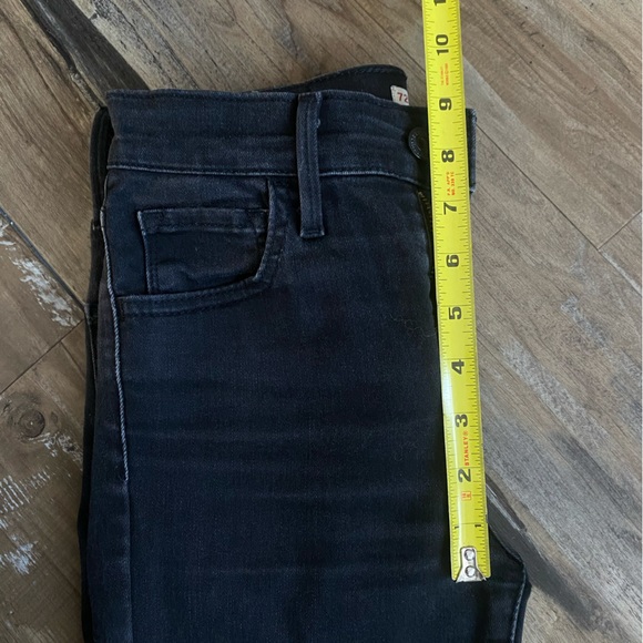 Black Levi High Rise Super Skinny Jeans - Picture 8 of 9